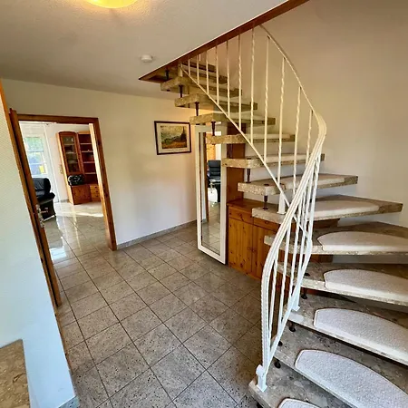 Haus Deichschaf بيت للعطل *