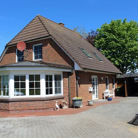 Holiday home Haus Deichschaf *